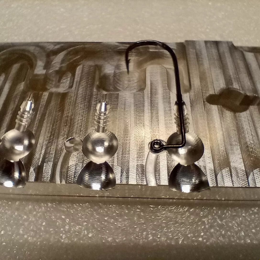 Sea Trout or Walleye Jig Mold ( 6 cavity ) 1/4 oz ( Model STRJ25 )