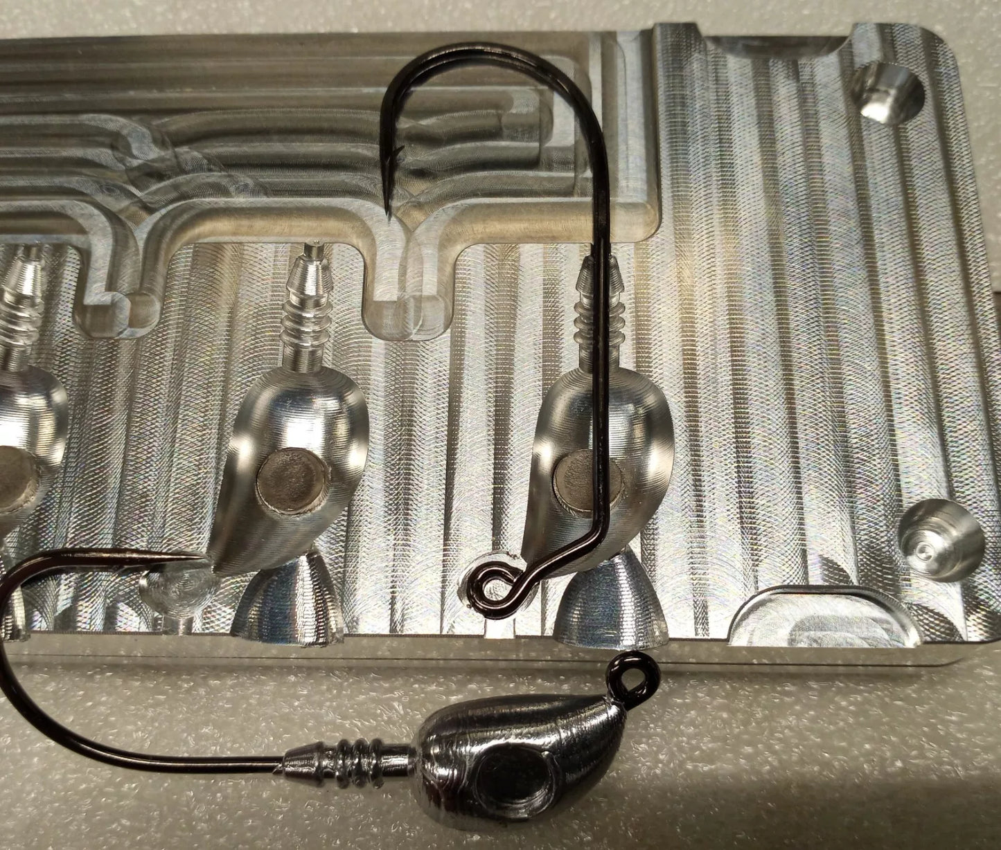 Mullet Jig head Mold -Spotted Seatrout, Flounder, Puppy Drum ( 1 oz )