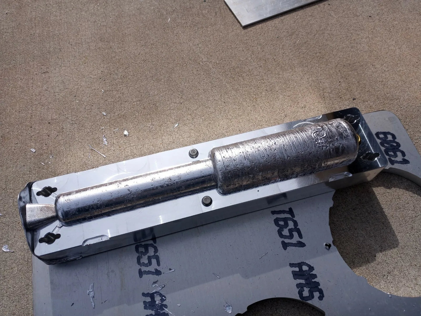 Deep Drop Weight Mold - 10 LB x 1 Cavity ( 2 diameter Club Style )