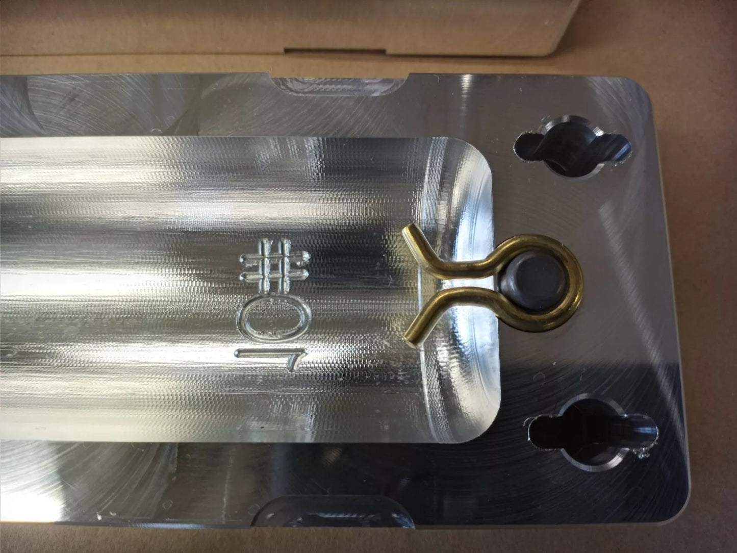 Deep Drop Weight Mold - 10 LB x 1 Cavity ( 2 diameter Club Style )
