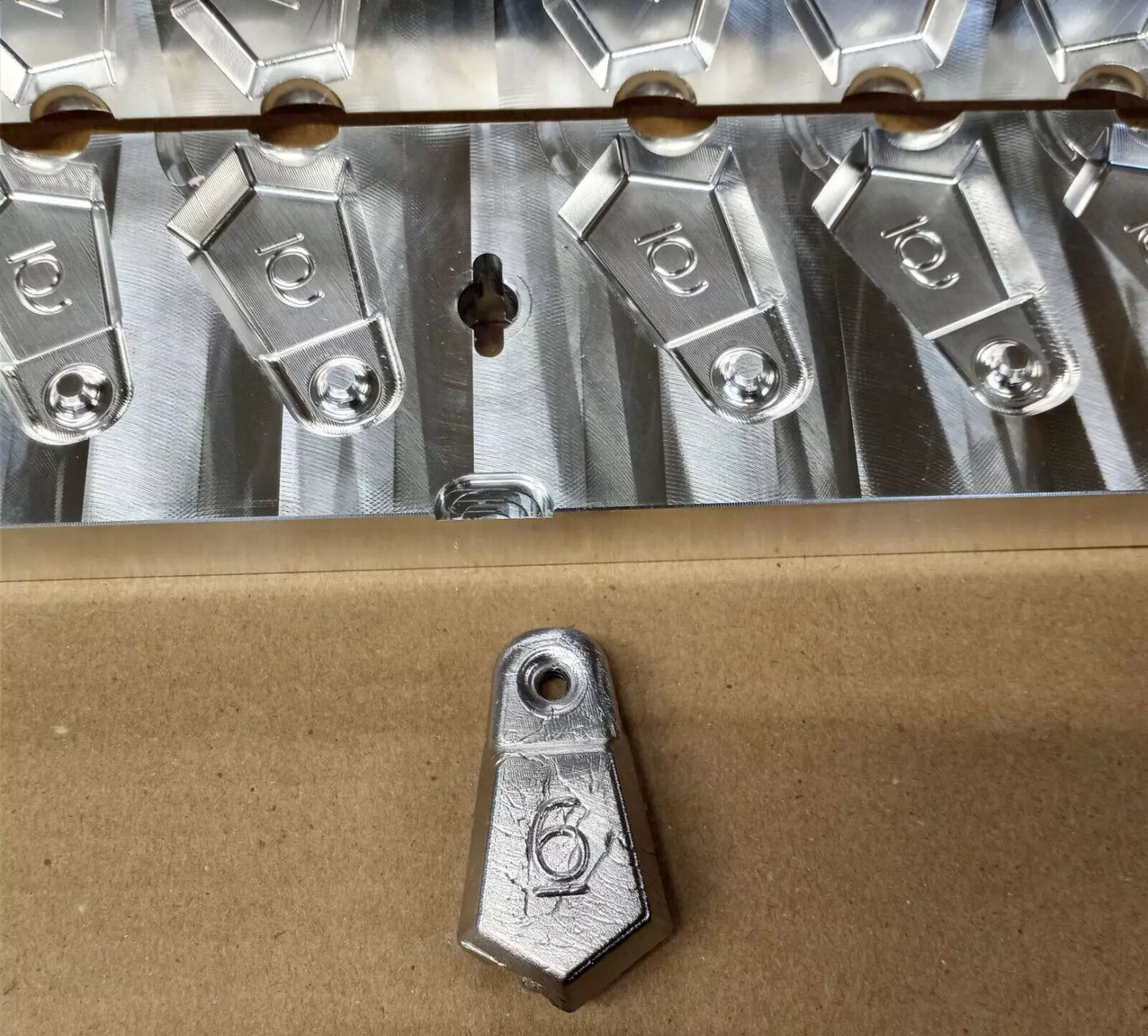 6 oz Flat Bank Sinker 10 Cavity Production Mold